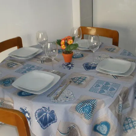 アパート Apartamento Nuevo En El Corazon De