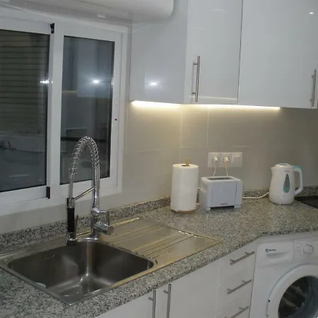 Apartamento Nuevo En El Corazon De アリカンテ
